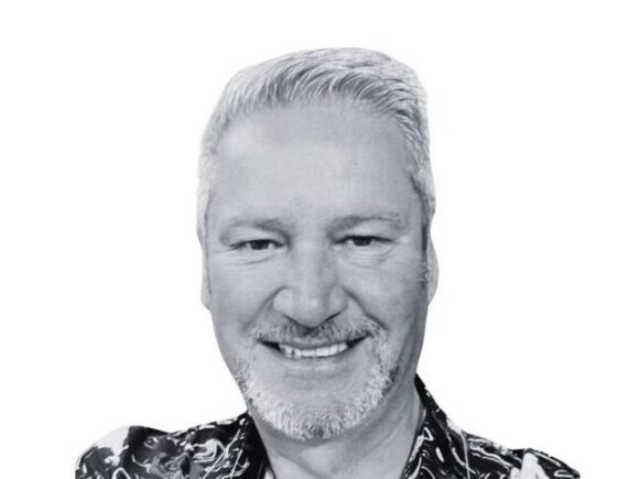 Black and white picture of Alan Shield