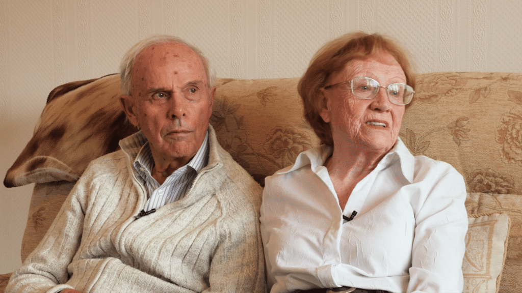 Photo of Joan and David Head.