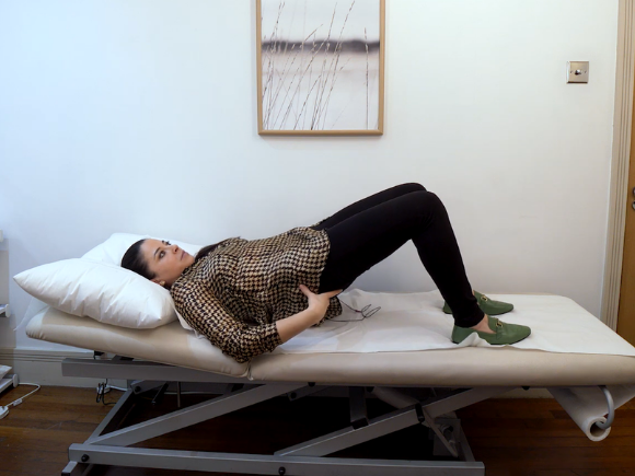 Pelvic Health Physiotherapist Natalia Vasquez showing part 3 of the women's pelvic floor exercise guide